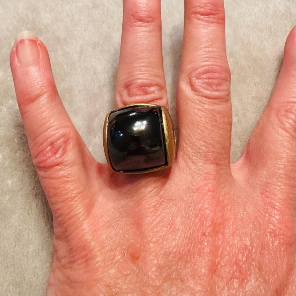 Lia Sophia Hematite Ring Size 8 - Picture 5 of 7